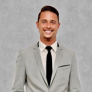 Meet your Posher, Tyler